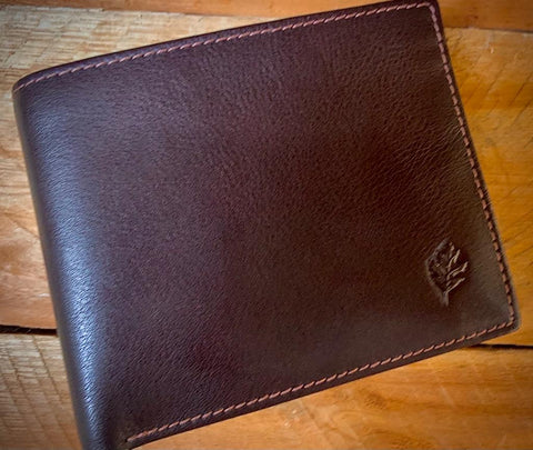 Men's Bifold RFID Wallet