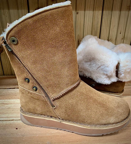 Women’s Sheepskin Boots